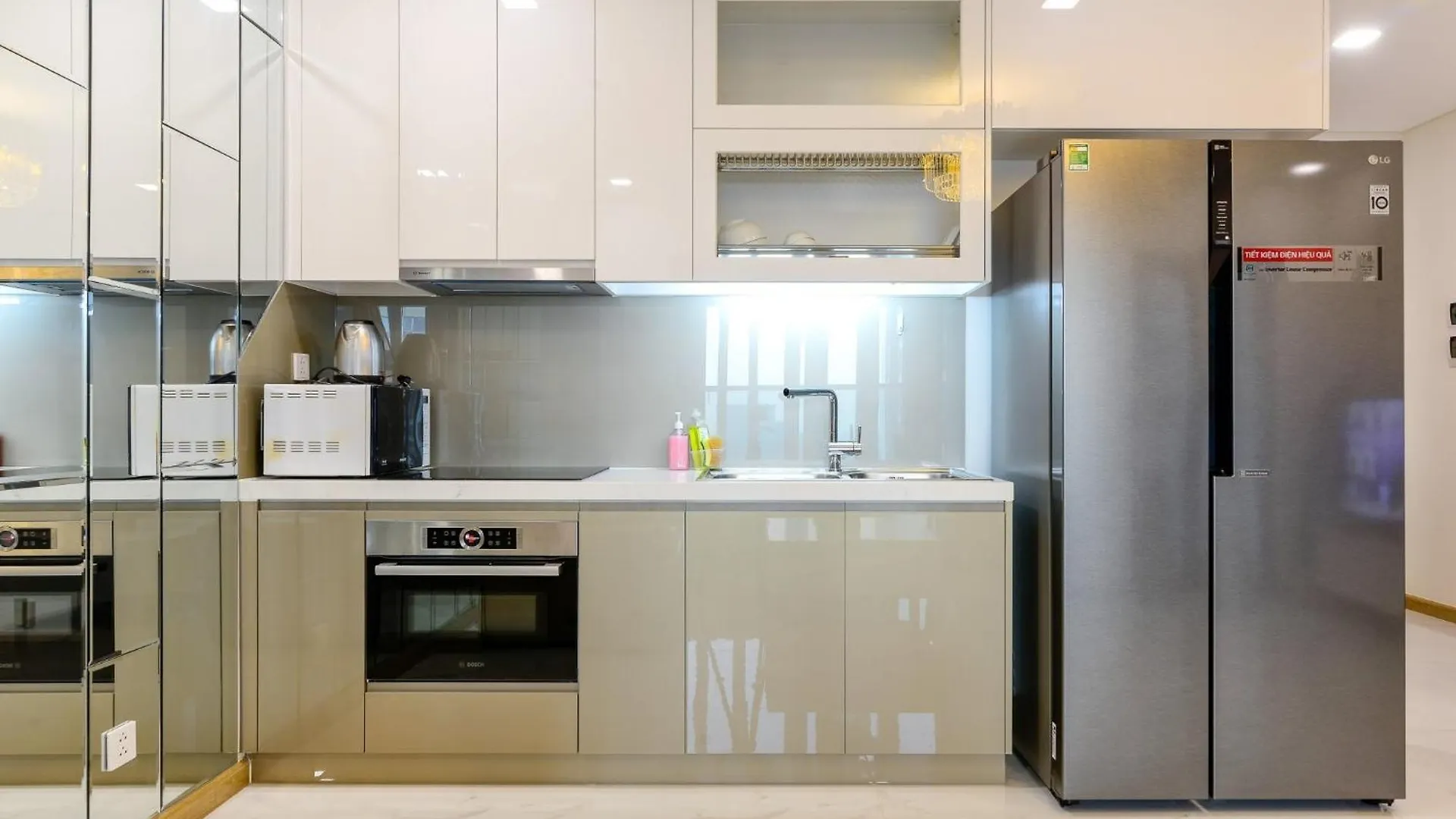 Carat Class Landmark 81 Apartment Ho Chi Minh City 0*,  Vietnam
