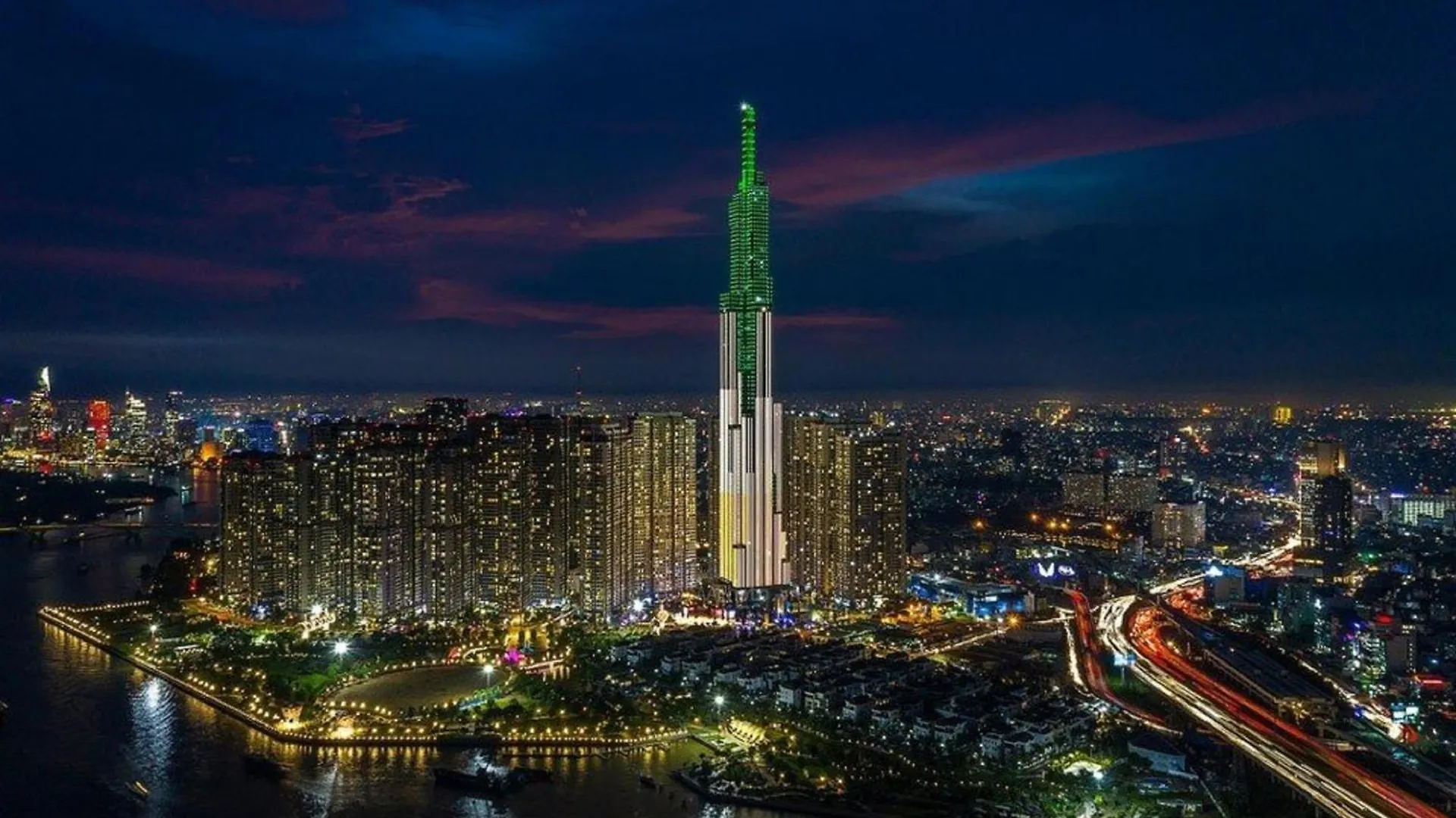 Carat Class Landmark 81 Apartment Ho Chi Minh City Vietnam