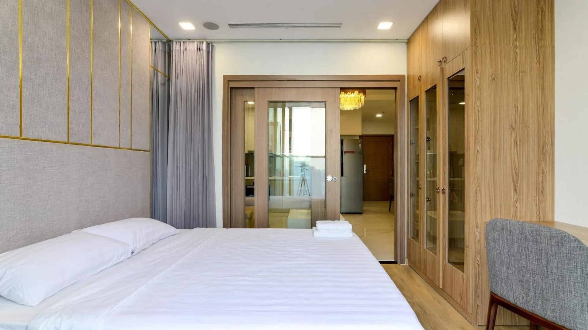 Carat Class Landmark 81 Apartment Ho Chi Minh City